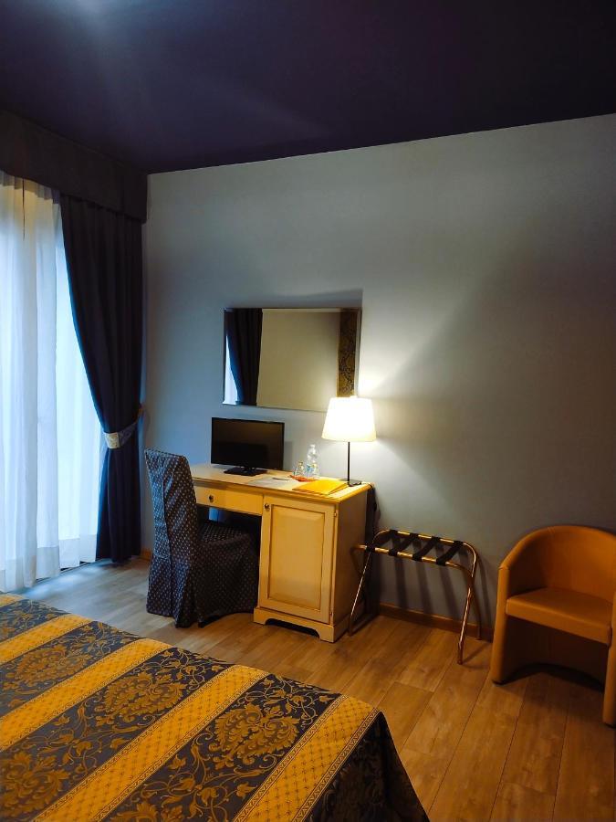Laerte Palace Hotel โมลยาโน เวเนโต ภายนอก รูปภาพ